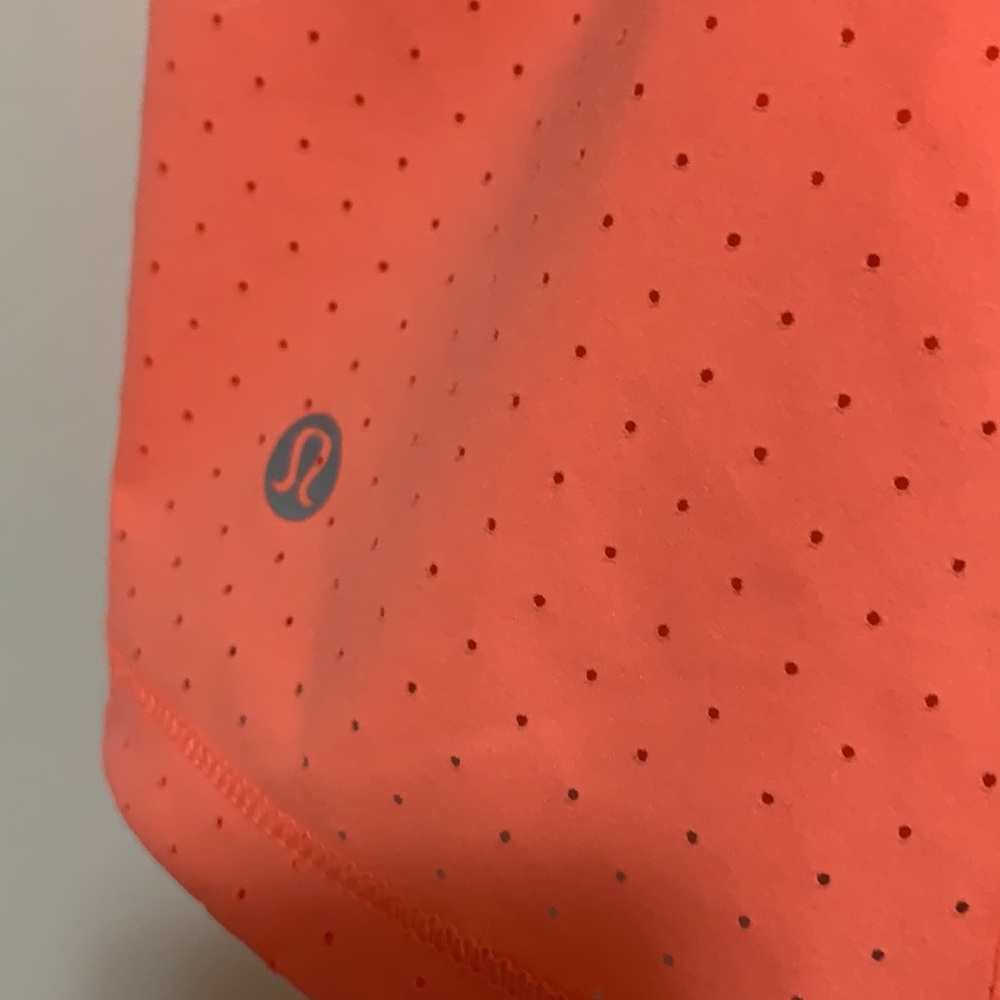 Lululemon Final Lap Short 2.5” - Pop Orange Sz 4 - Picture 6 of 11